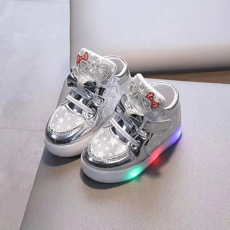 2024 Baby Girls LED Light Sneakers Children Cute Glowing Princess